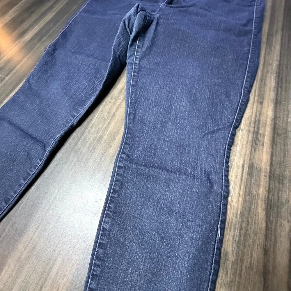 Torrid Feel The Fit Jeggings Super Stretch Cropped Dark Wash Denim‎ Size 18R